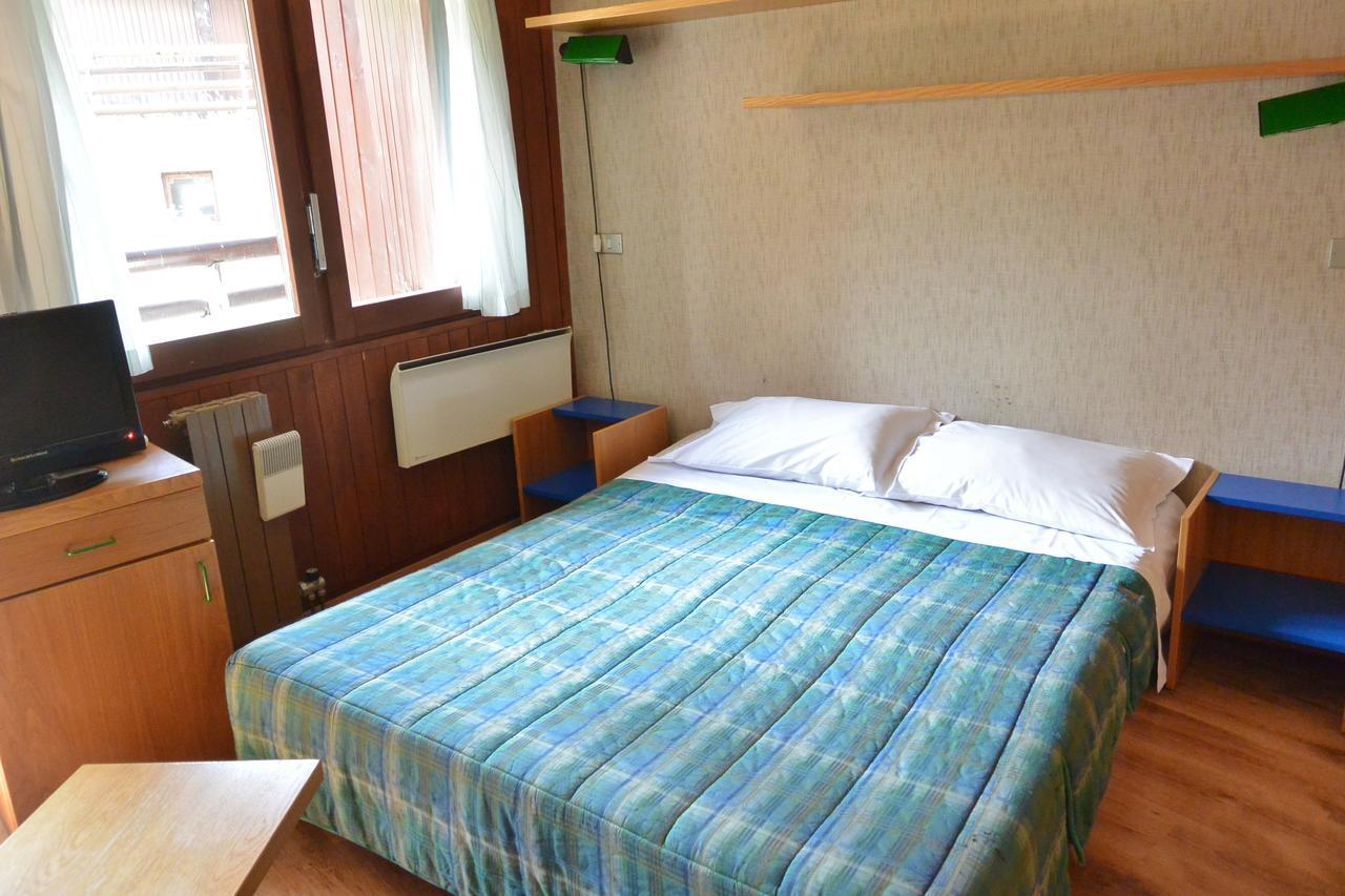 Appartamenti La Maison De Vacances Breuil-Cervinia Kültér fotó