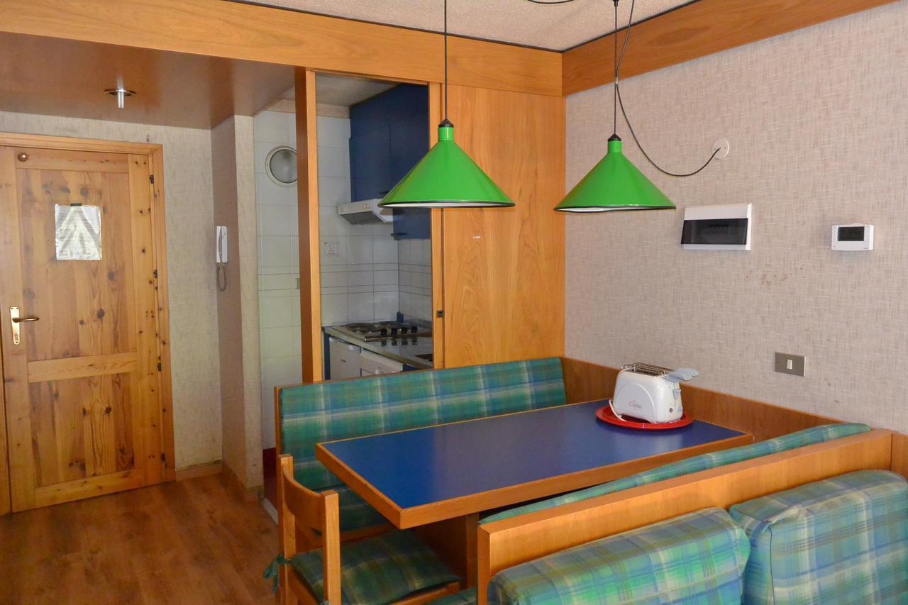 Appartamenti La Maison De Vacances Breuil-Cervinia Kültér fotó